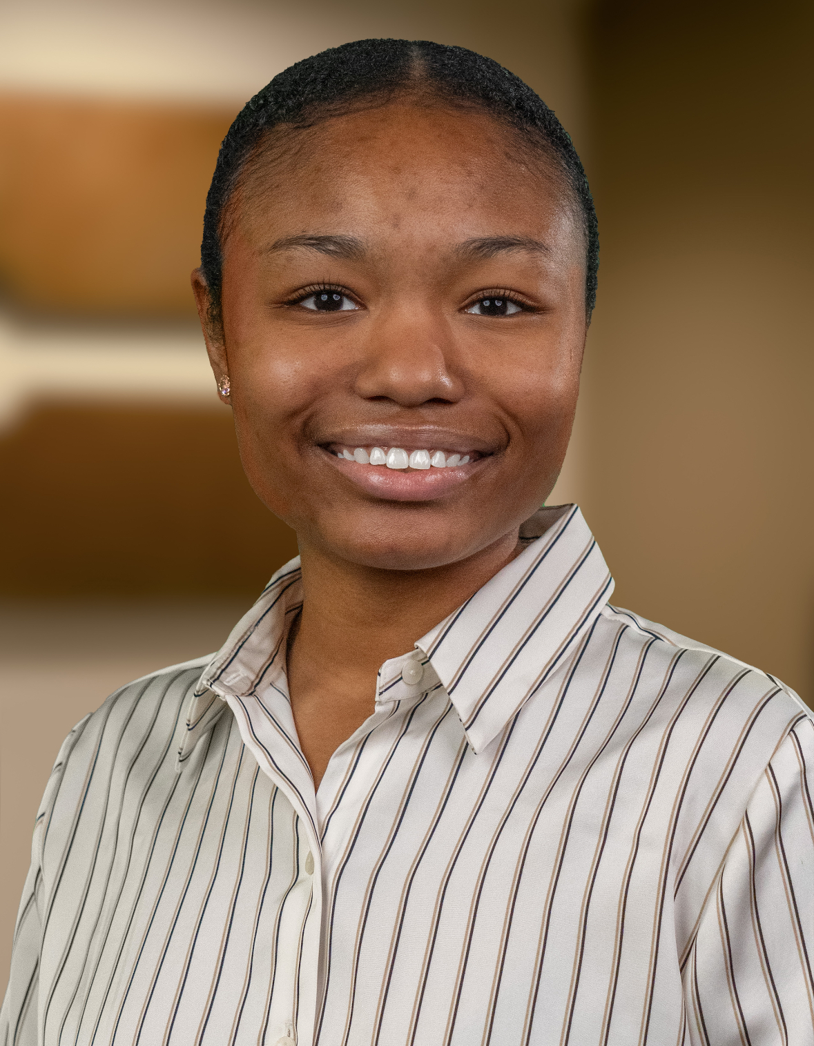 Headshot of Minhea Thomas